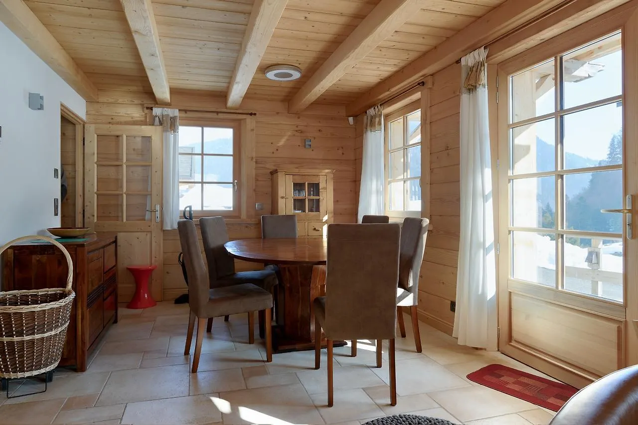 Chalet Ange La Giettaz 0*,